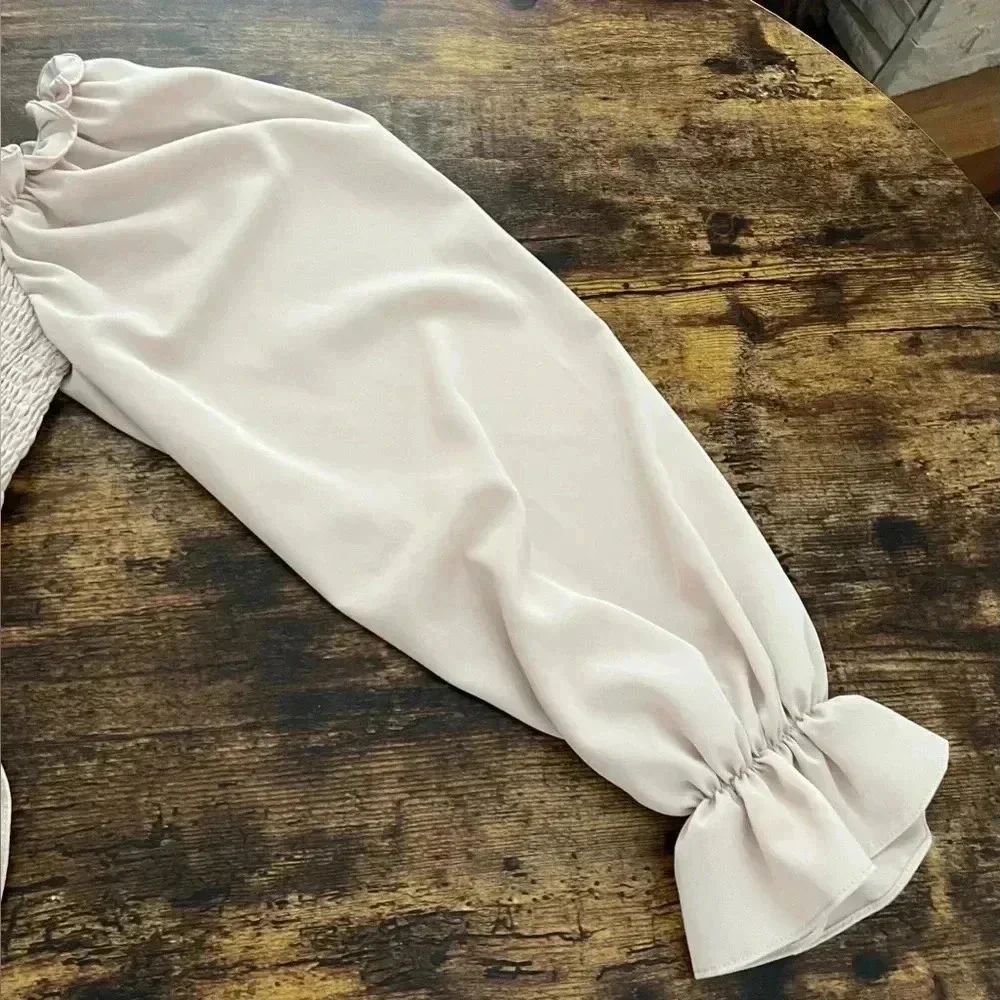 R.Vivimos | Women's Off-Shoulder Dress. Size: L
